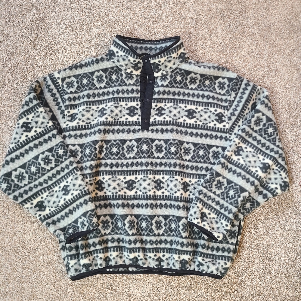 L.L. Bean Black and White Geometric Fleece Pullover
